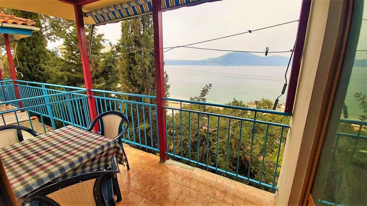Ramo'S Cozy Beachside Haven With Panoramic Views - 2Nd Vlore Bagian luar foto