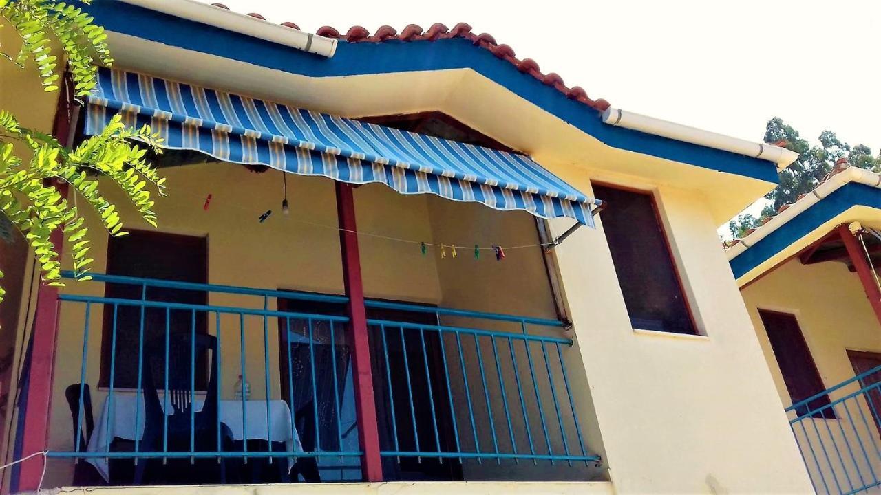 Ramo'S Cozy Beachside Haven With Panoramic Views - 2Nd Vlore Bagian luar foto