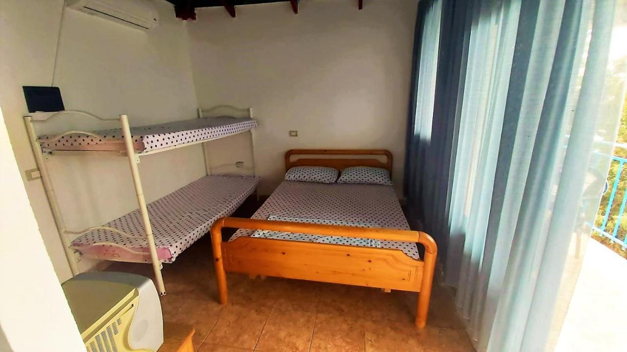Ramo'S Cozy Beachside Haven With Panoramic Views - 2Nd Vlore Bagian luar foto
