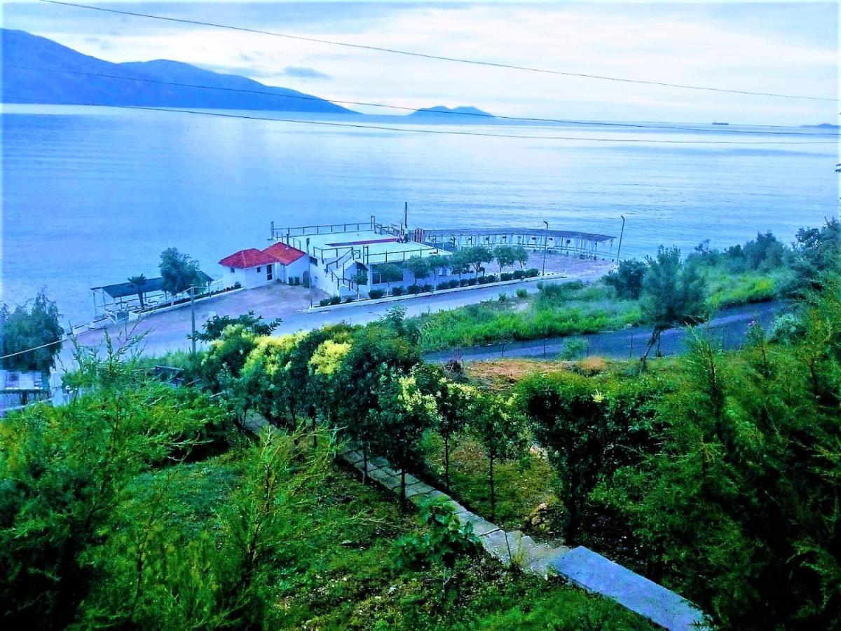 Ramo'S Cozy Beachside Haven With Panoramic Views - 2Nd Vlore Bagian luar foto