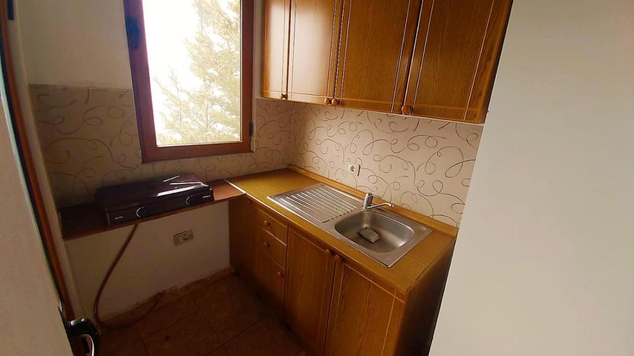 Ramo'S Cozy Beachside Haven With Panoramic Views - 2Nd Vlore Bagian luar foto